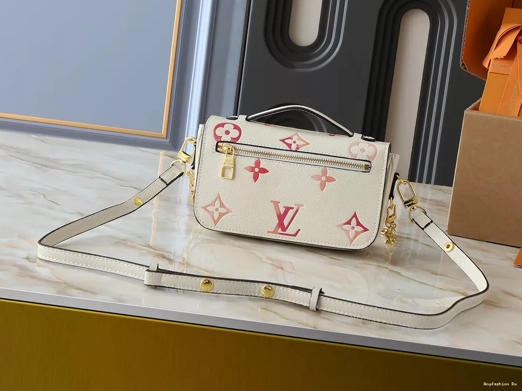 GoAnywhere Bag Louis For Vuitton 5304 Messenger Women 0124